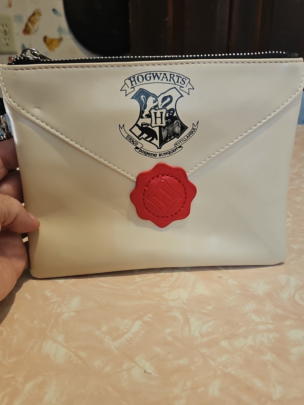 Cream Envelope Clutch with Red Seal Accent/Hogwarts/Harry Potter